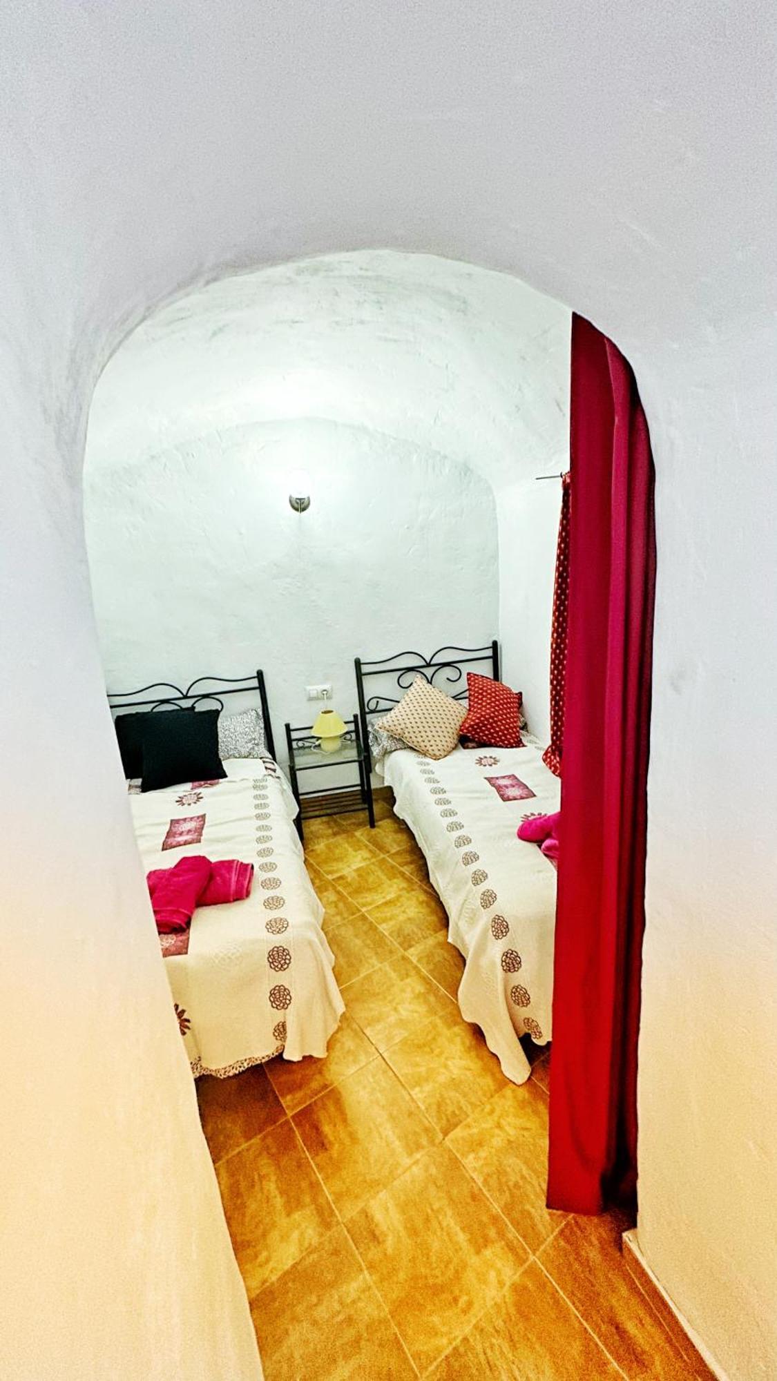 Troglorent - Maison Troglodyte Terque Extérieur photo